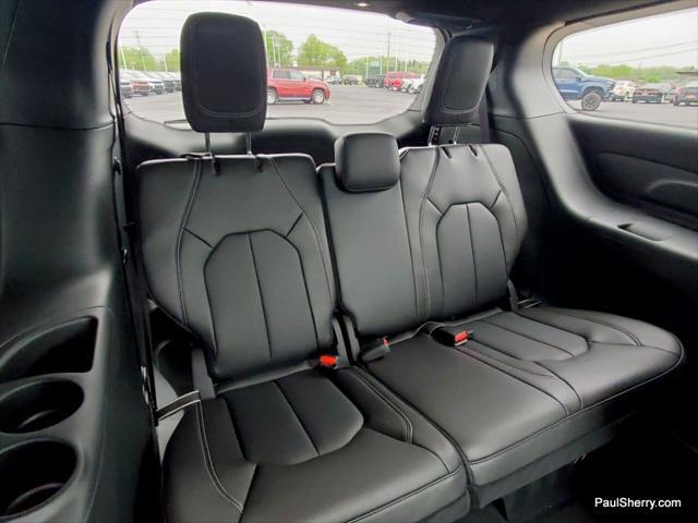 new 2025 Chrysler Pacifica car, priced at $44,995