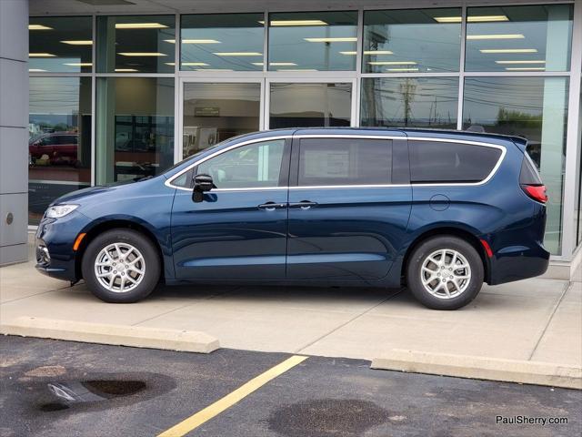 new 2025 Chrysler Pacifica car, priced at $44,995