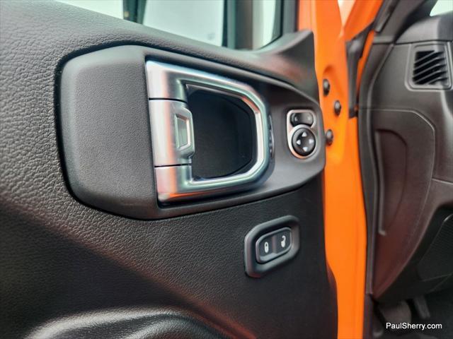 new 2025 Jeep Gladiator car, priced at $50,995