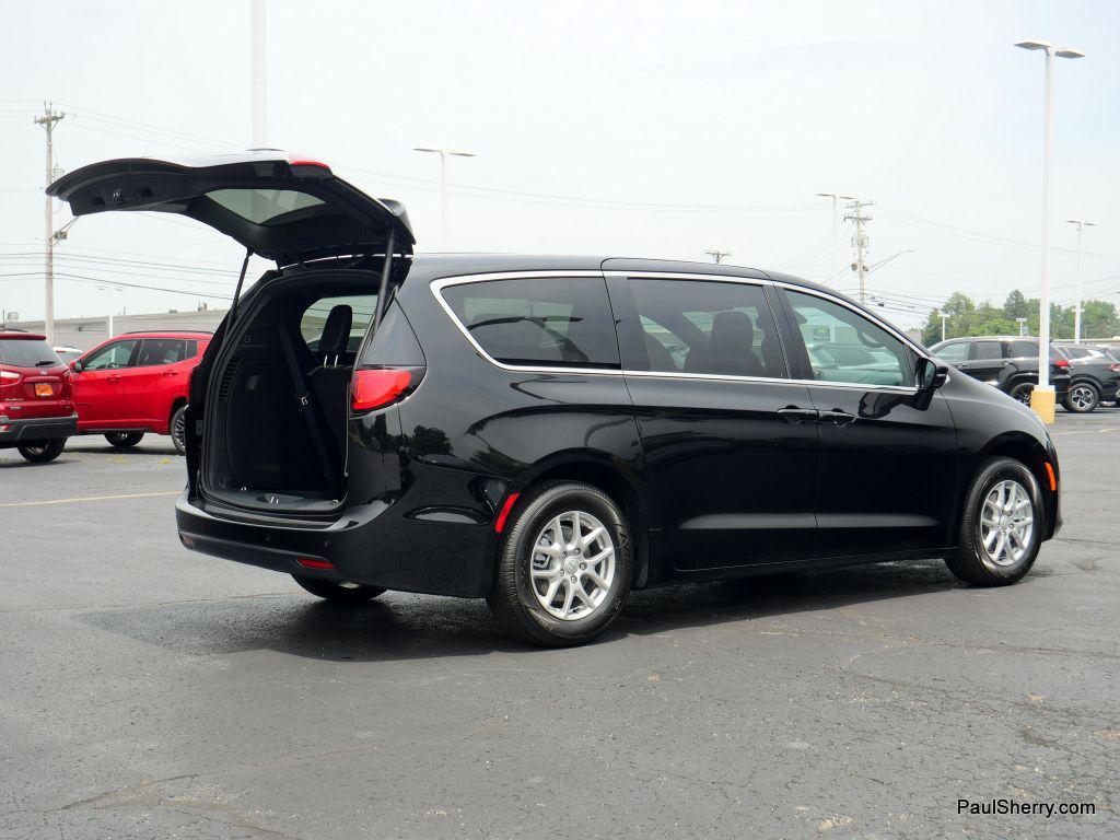 new 2025 Chrysler Voyager car, priced at $39,995