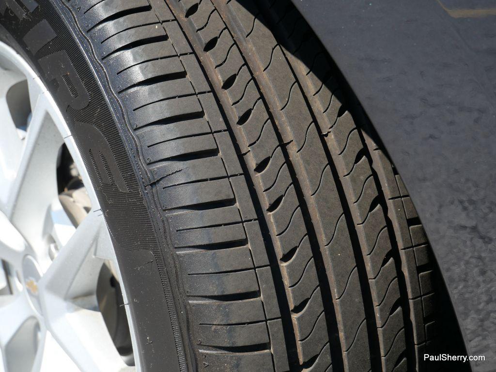 used 2022 Chevrolet Equinox car, priced at $19,611