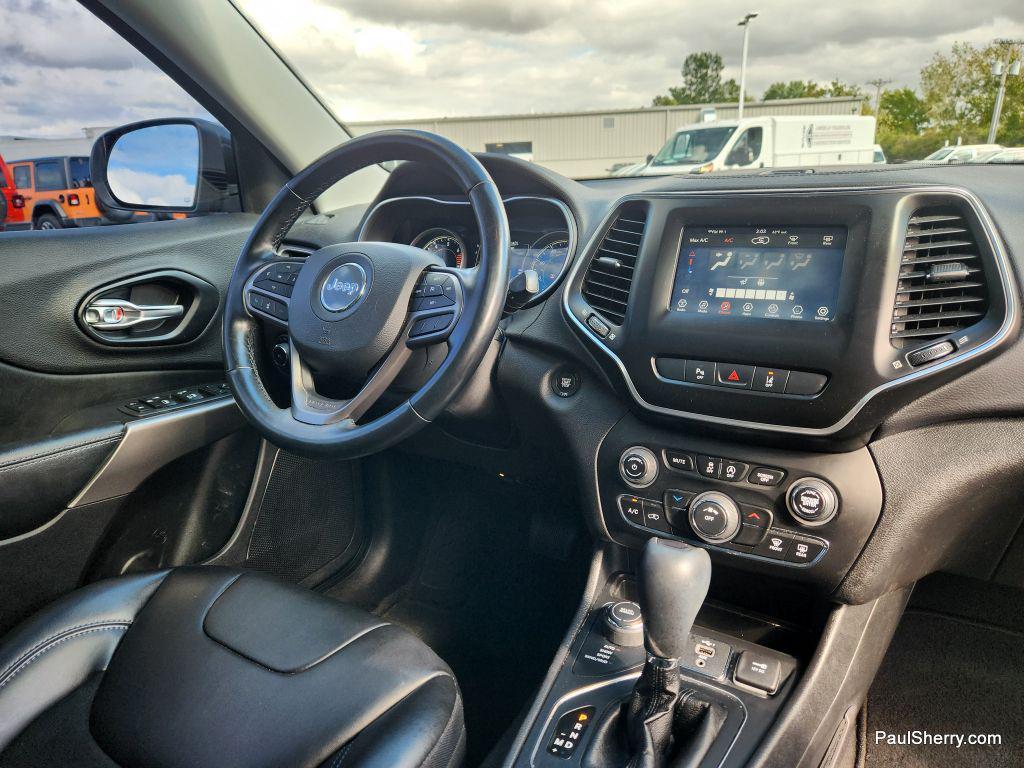 used 2021 Jeep Cherokee car, priced at $20,224