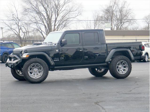 used 2022 Jeep Gladiator car, priced at $55,995