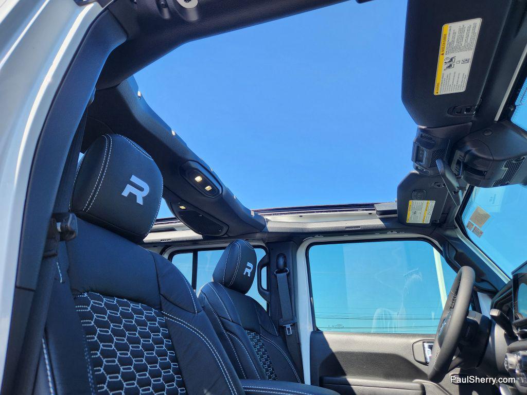 new 2025 Jeep Wrangler car, priced at $69,995
