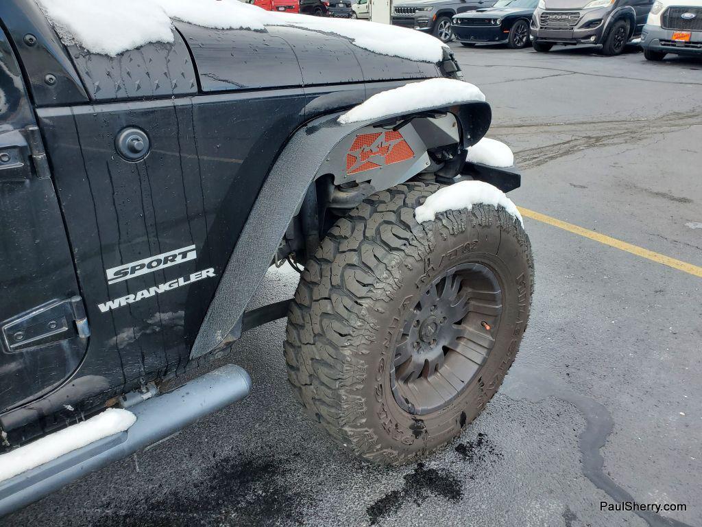 used 2013 Jeep Wrangler car, priced at $11,742