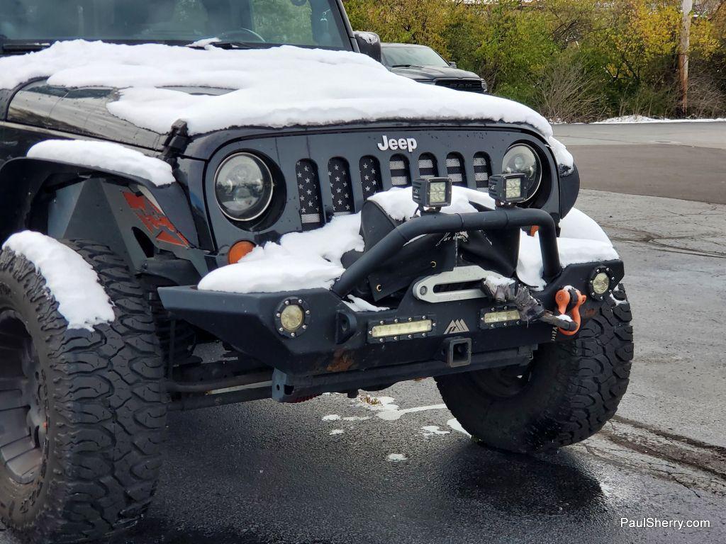 used 2013 Jeep Wrangler car, priced at $11,742
