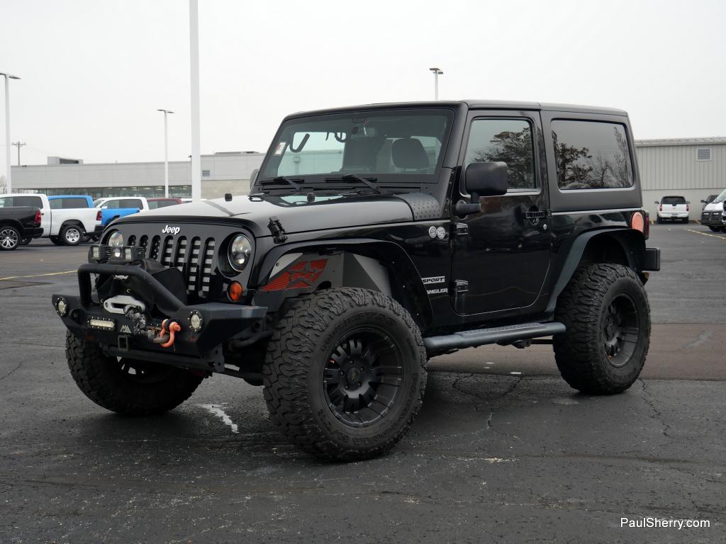 used 2013 Jeep Wrangler car, priced at $11,742