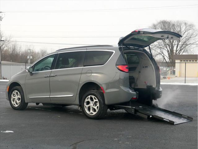 used 2022 Chrysler Pacifica car, priced at $45,995