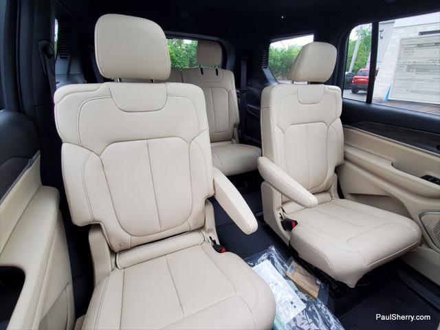 new 2025 Jeep Grand Cherokee L car, priced at $51,995