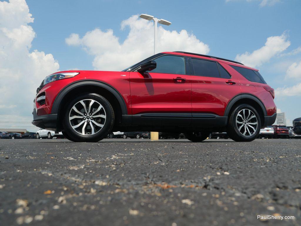 used 2022 Ford Explorer car, priced at $29,637