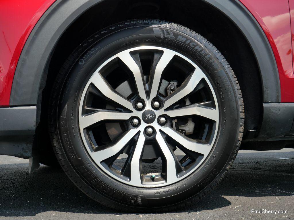 used 2022 Ford Explorer car, priced at $29,637