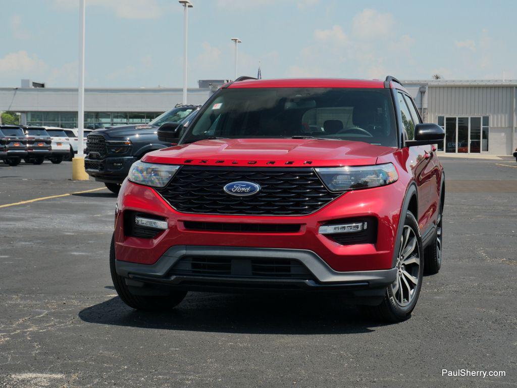 used 2022 Ford Explorer car, priced at $29,637