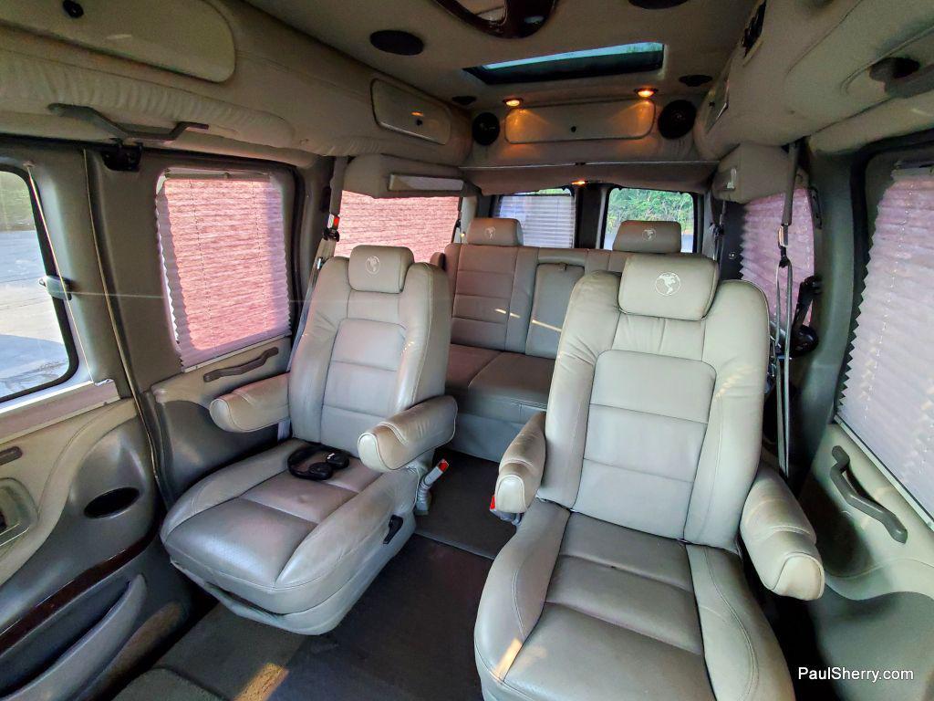 used 2009 Chevrolet Express 1500 car, priced at $22,995