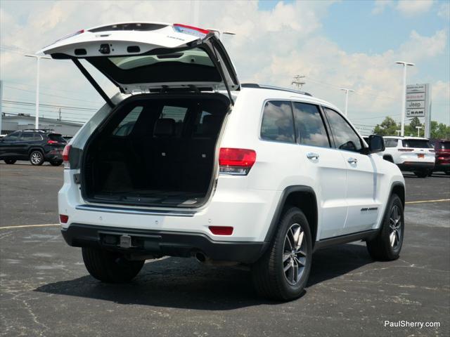 used 2017 Jeep Grand Cherokee car, priced at $12,758