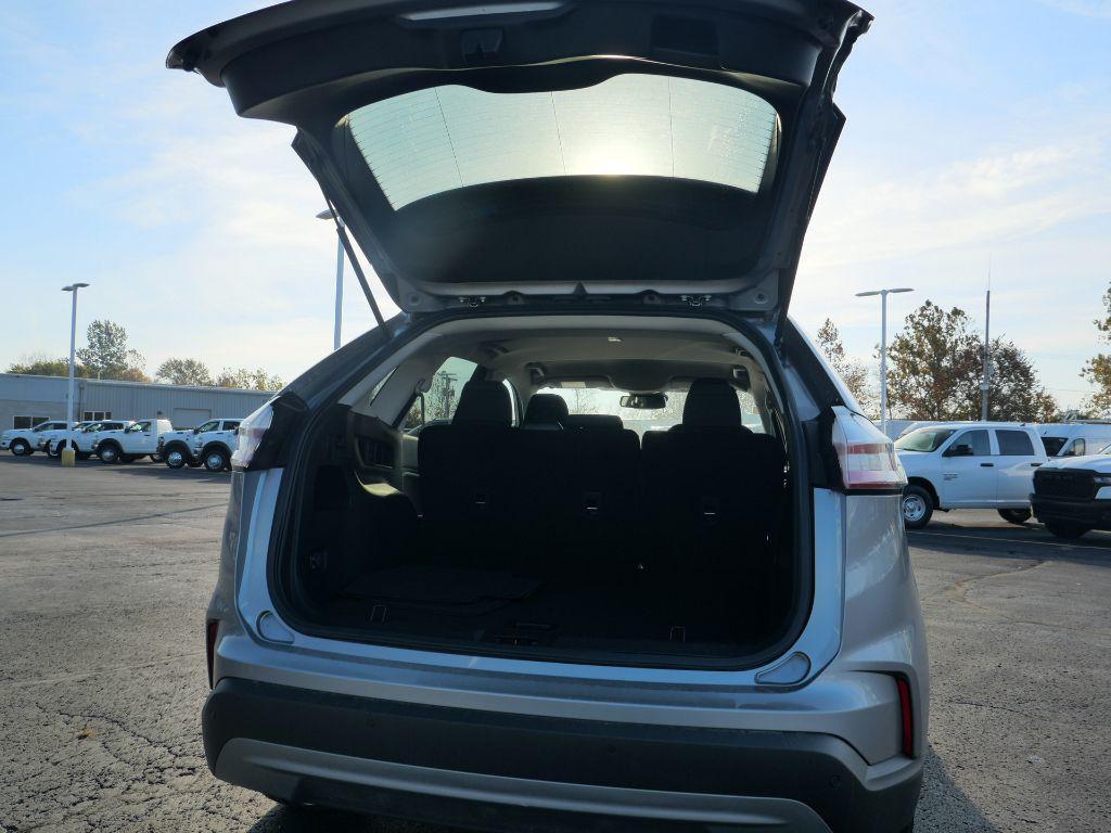 used 2021 Ford Edge car, priced at $23,995