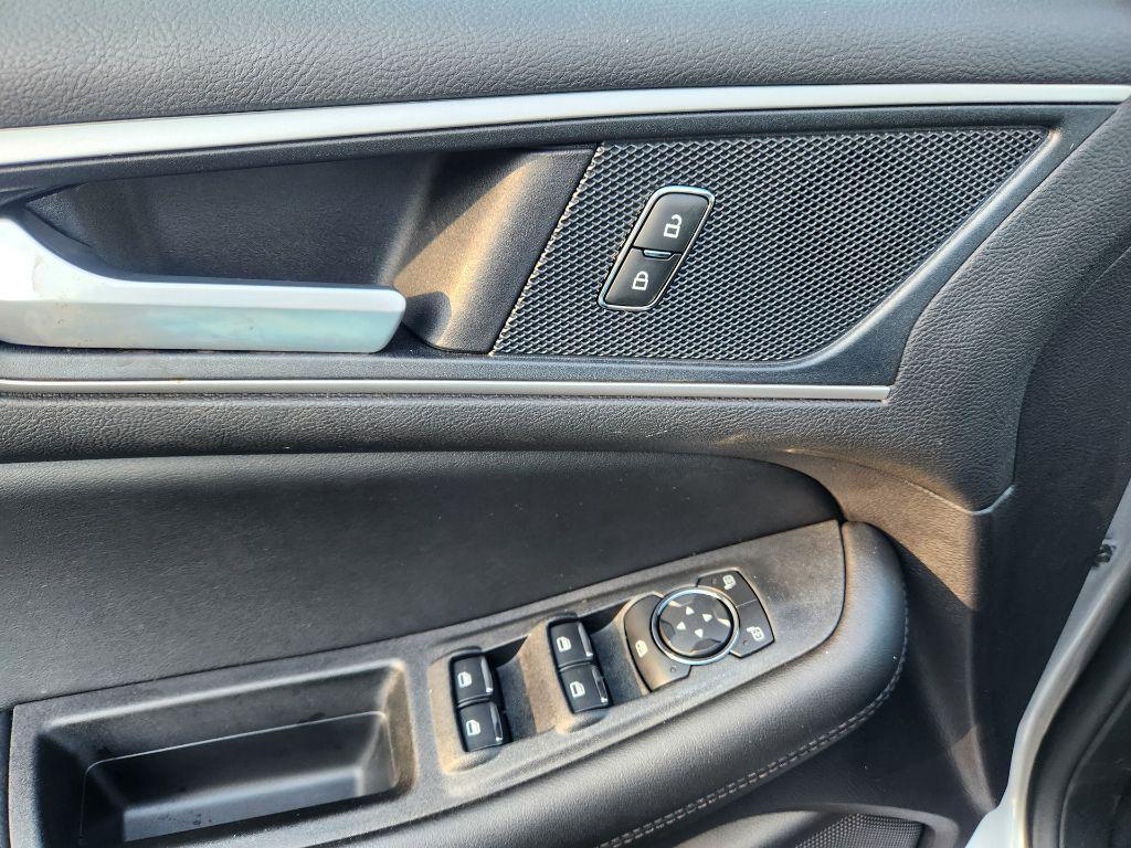 used 2021 Ford Edge car, priced at $23,995