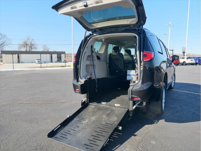 used 2022 Chrysler Pacifica car, priced at $46,995