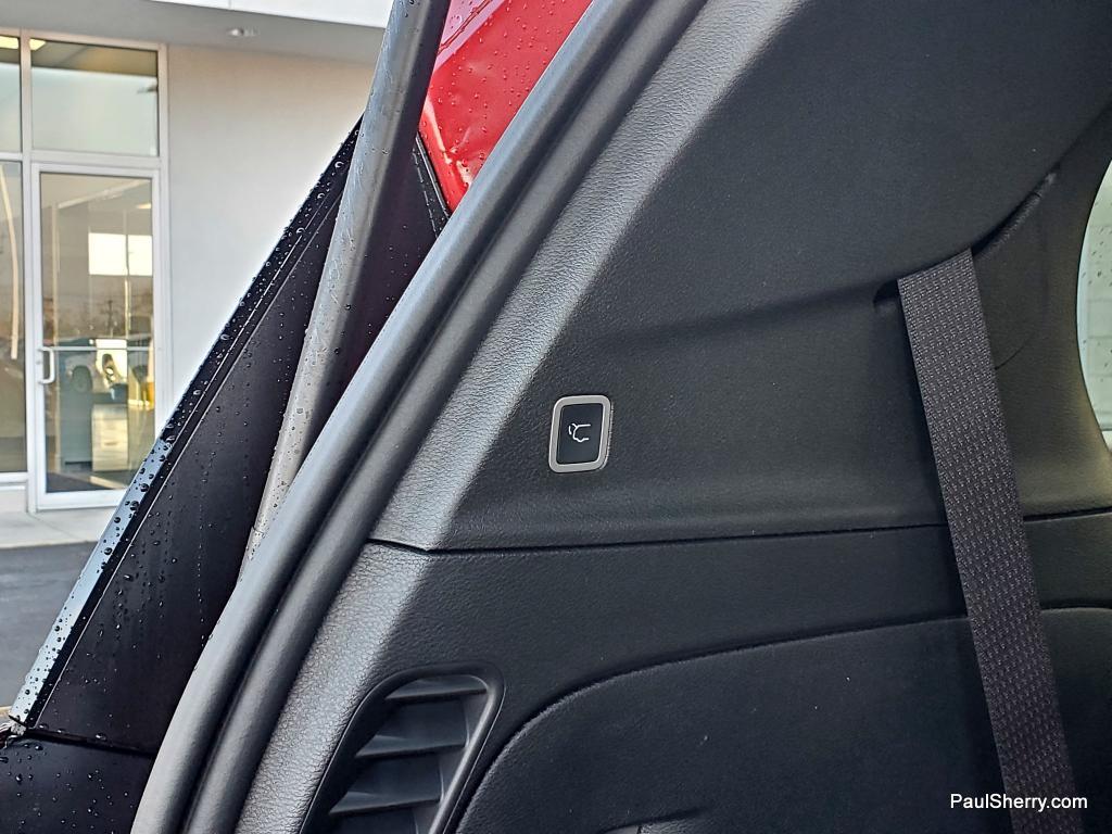 new 2026 Chrysler Pacifica car, priced at $48,237