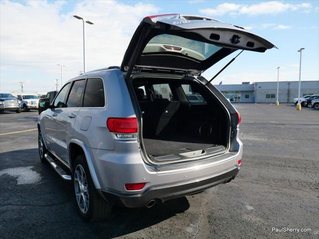 used 2018 Jeep Grand Cherokee car, priced at $17,573