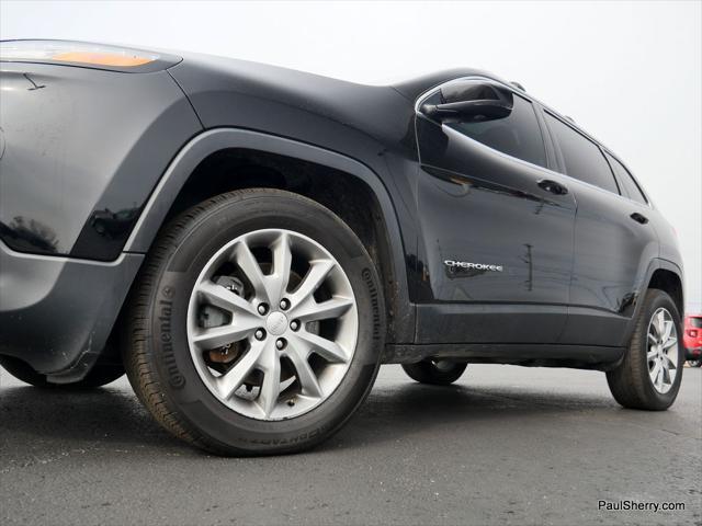 used 2018 Jeep Cherokee car, priced at $16,811