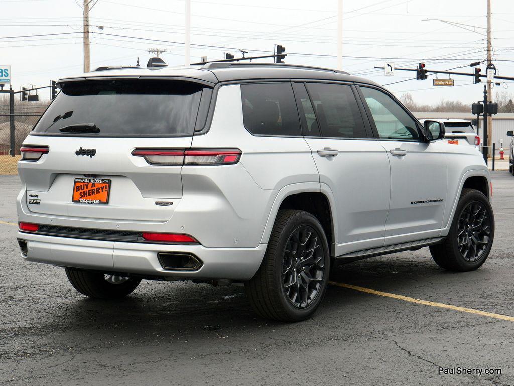 new 2025 Jeep Grand Cherokee L car, priced at $69,304
