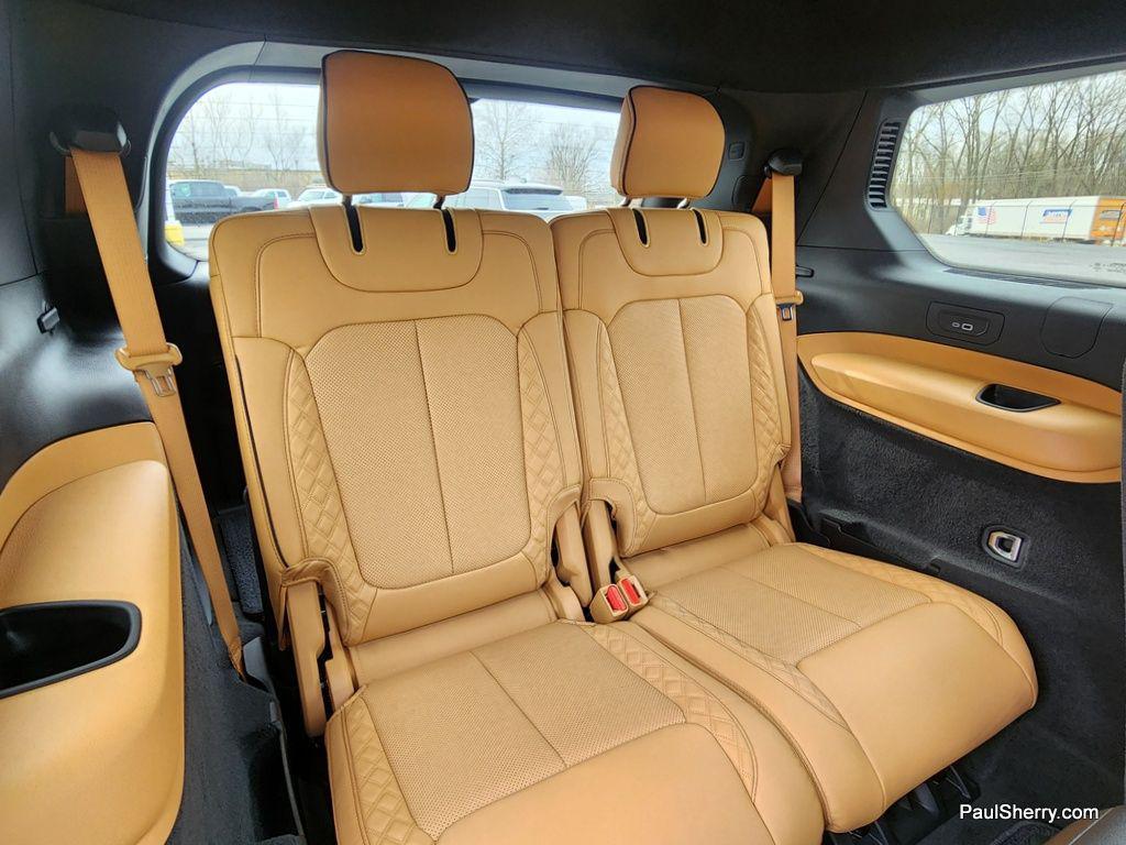 new 2025 Jeep Grand Cherokee L car, priced at $69,304