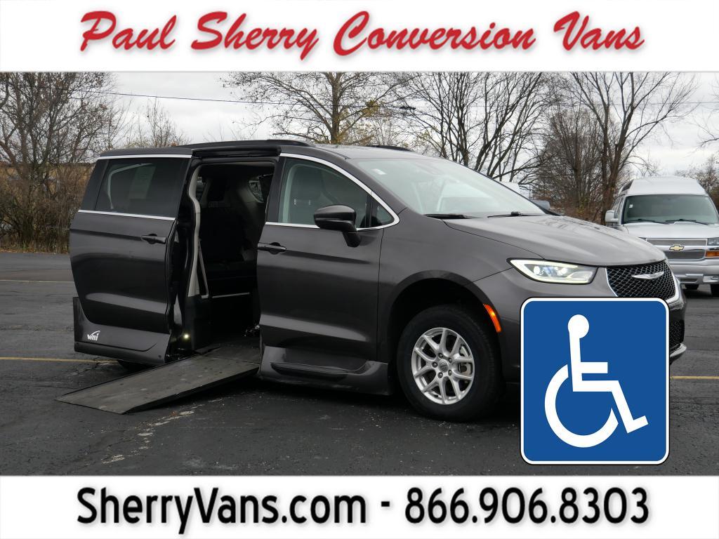 used 2022 Chrysler Pacifica car, priced at $52,995