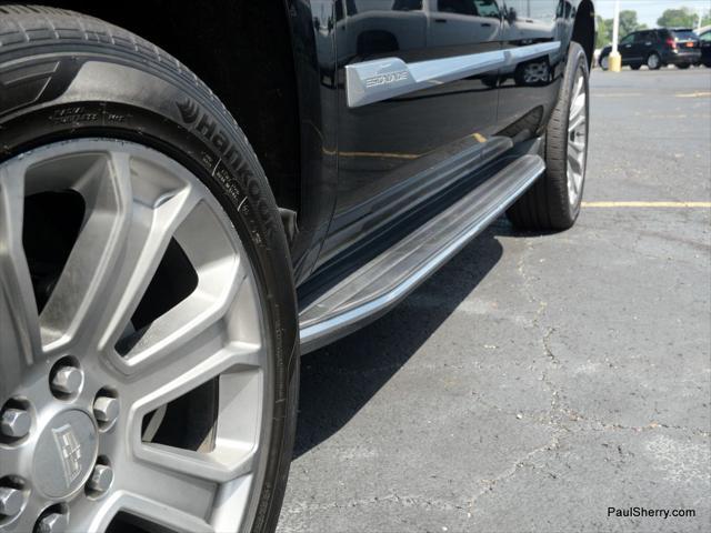 used 2019 Cadillac Escalade ESV car, priced at $27,658