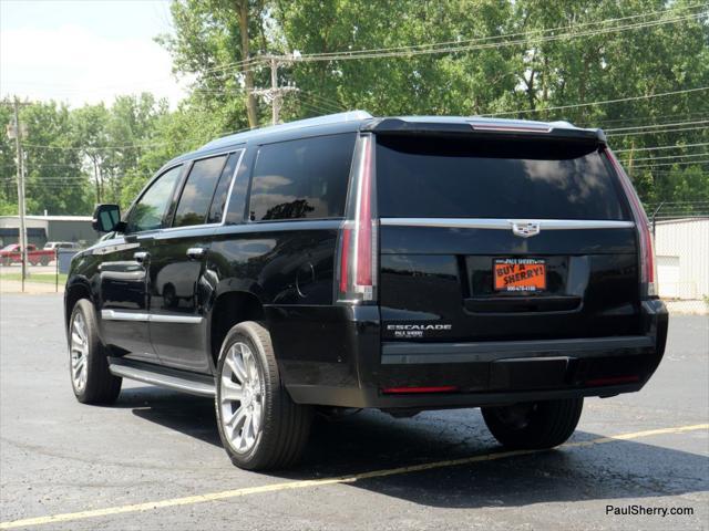 used 2019 Cadillac Escalade ESV car, priced at $27,658