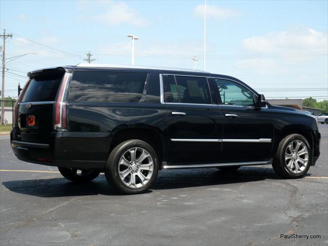 used 2019 Cadillac Escalade ESV car, priced at $27,658