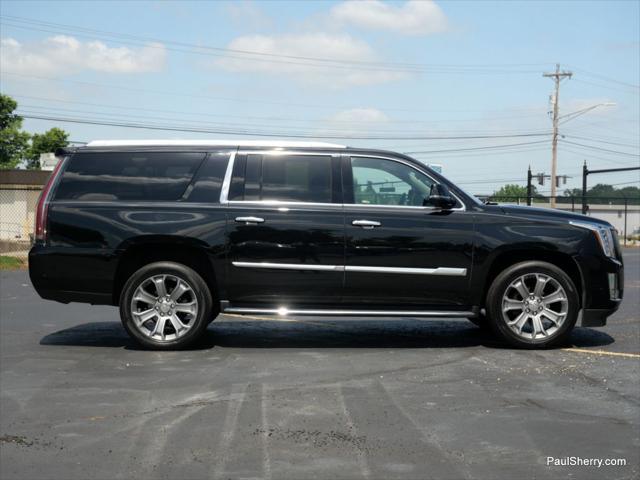 used 2019 Cadillac Escalade ESV car, priced at $27,658