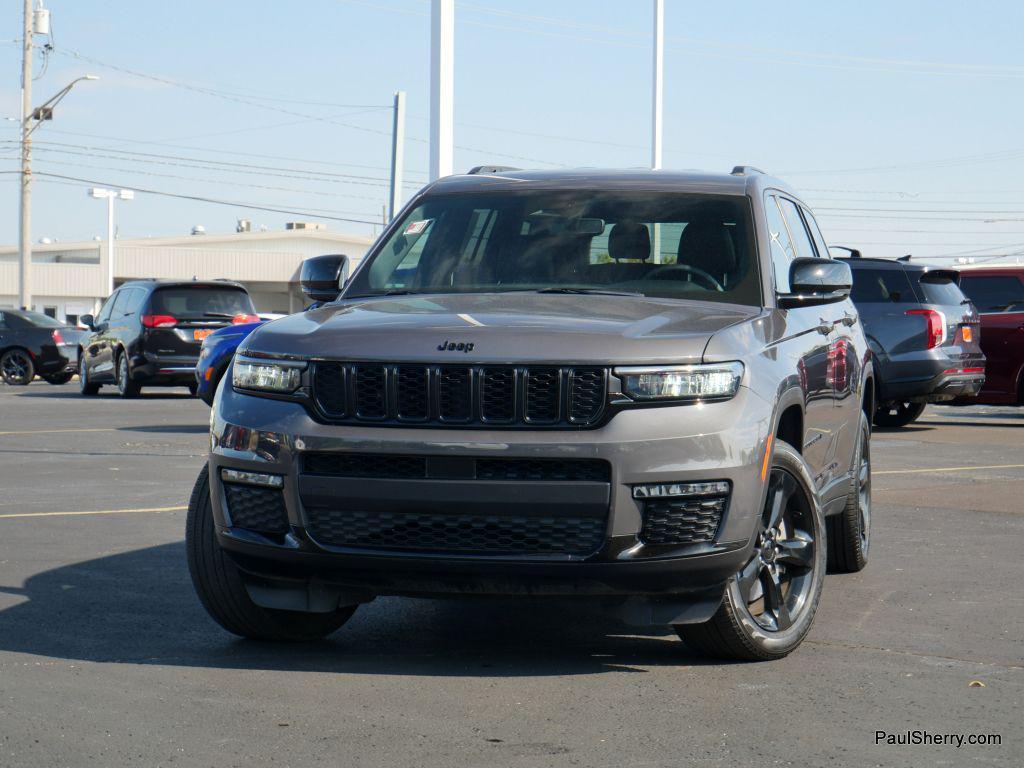 used 2024 Jeep Grand Cherokee L car, priced at $35,991