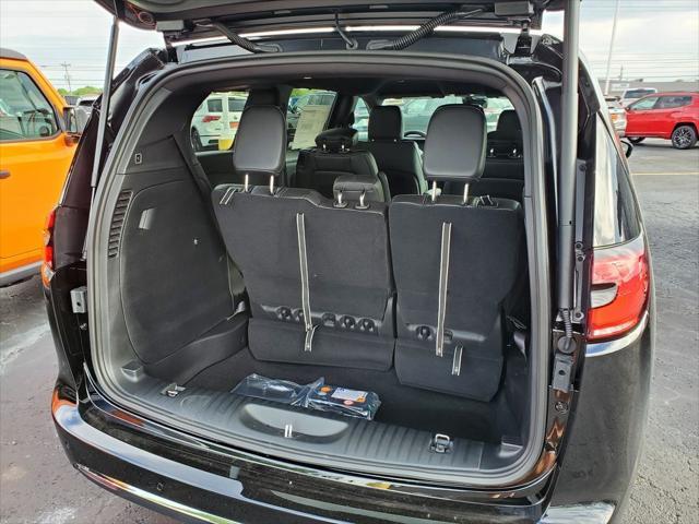new 2025 Chrysler Pacifica car, priced at $42,495