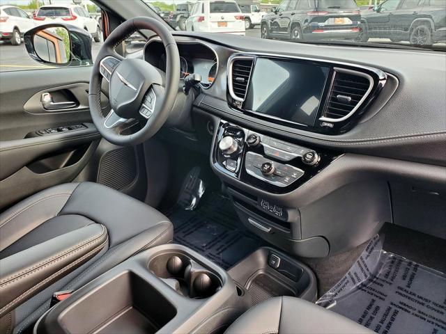 new 2025 Chrysler Pacifica car, priced at $42,495