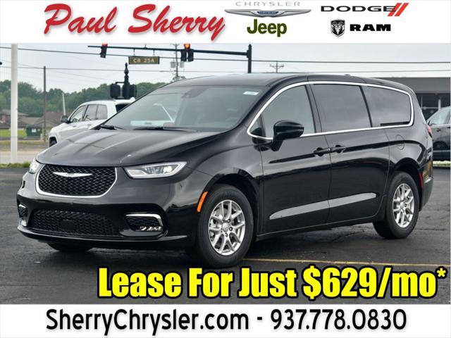 new 2025 Chrysler Pacifica car, priced at $41,995