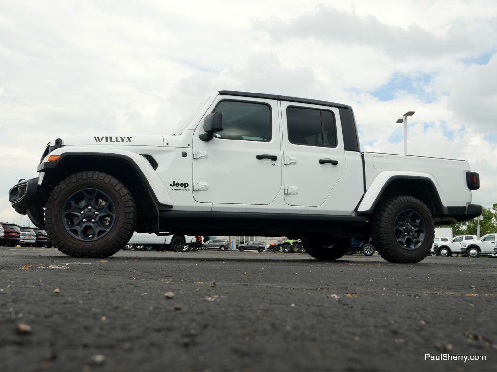used 2023 Jeep Gladiator car, priced at $34,865