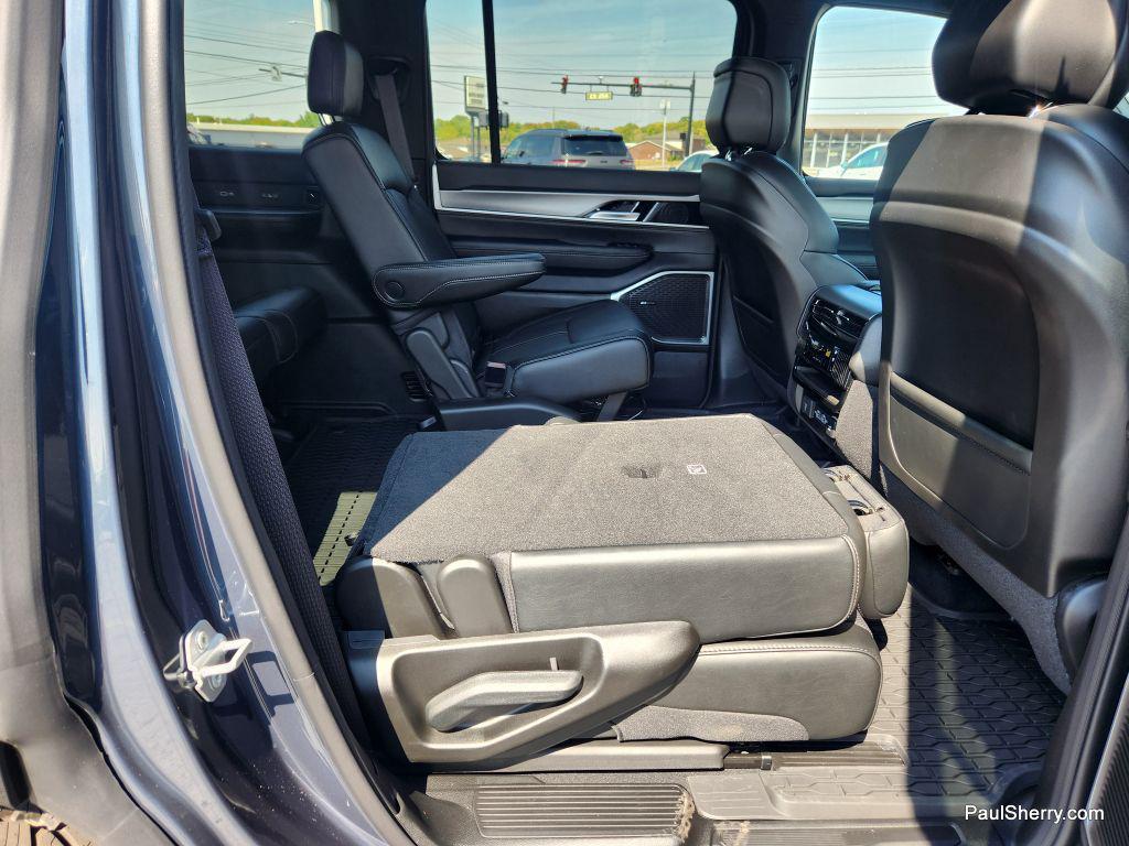 new 2025 Jeep Wagoneer car, priced at $69,016