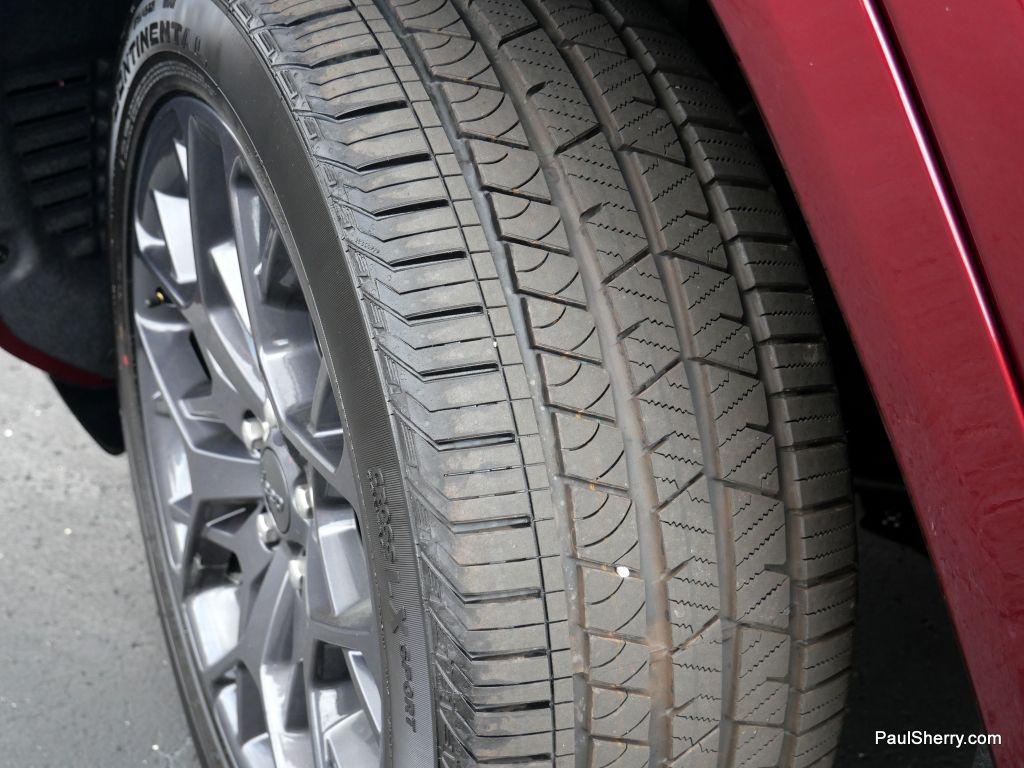 new 2025 Jeep Grand Cherokee car, priced at $60,730