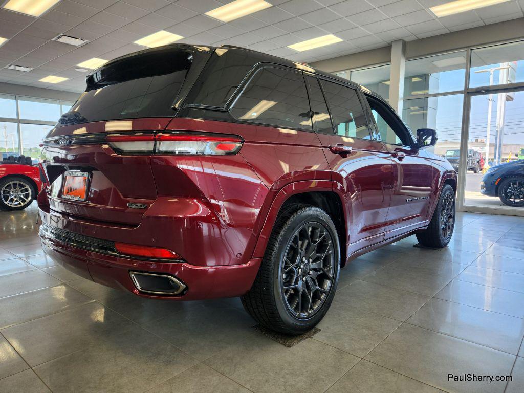 new 2025 Jeep Grand Cherokee car, priced at $60,730