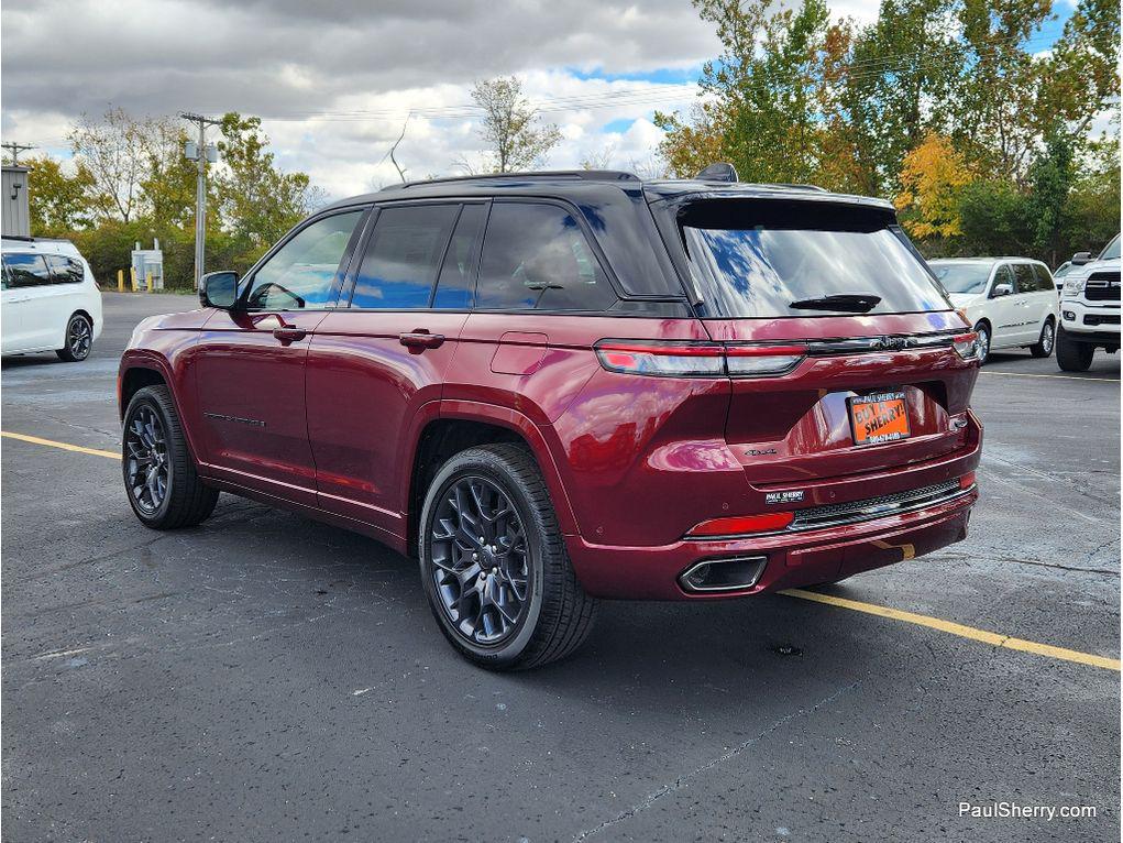 new 2025 Jeep Grand Cherokee car, priced at $60,730