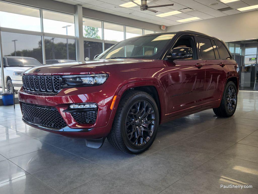new 2025 Jeep Grand Cherokee car, priced at $60,730