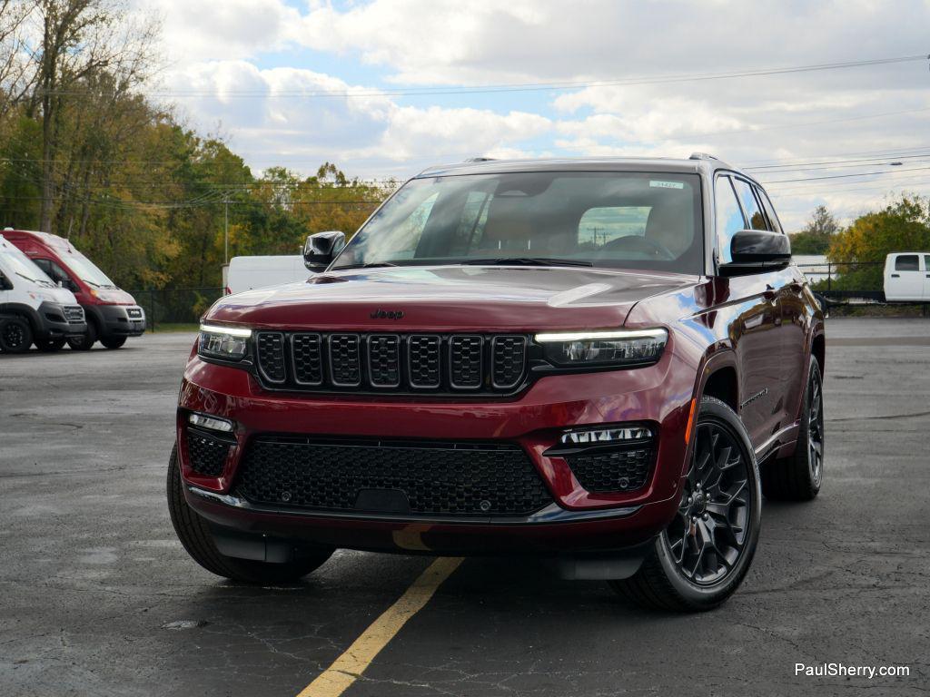 new 2025 Jeep Grand Cherokee car, priced at $60,730