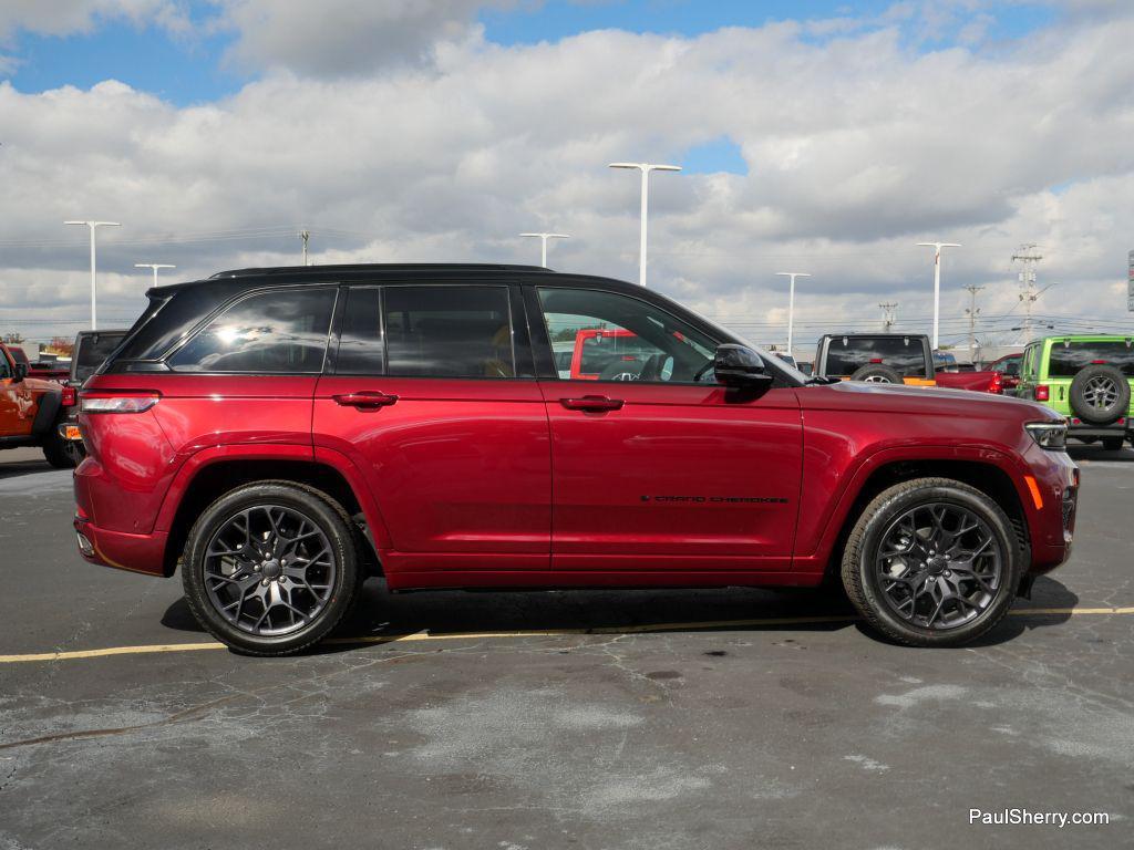 new 2025 Jeep Grand Cherokee car, priced at $60,730
