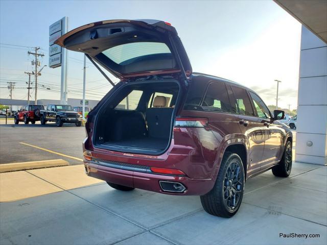new 2025 Jeep Grand Cherokee car, priced at $61,795
