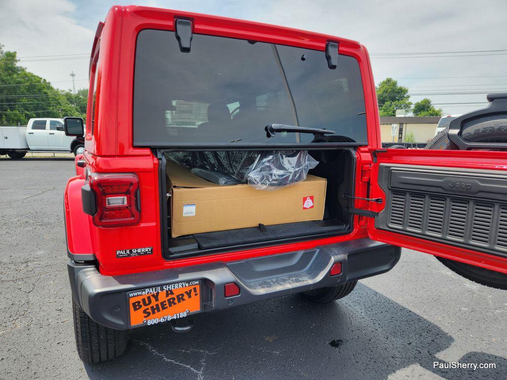 new 2025 Jeep Wrangler car, priced at $53,783