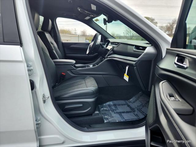 new 2025 Jeep Grand Cherokee L car, priced at $45,495
