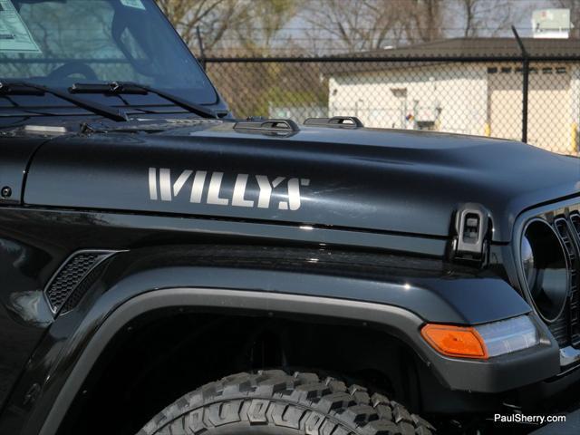 new 2025 Jeep Gladiator car, priced at $46,495