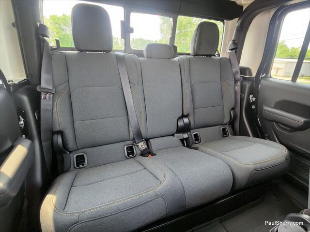 new 2025 Jeep Gladiator car, priced at $47,482