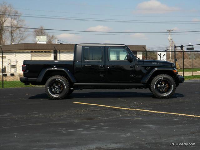new 2025 Jeep Gladiator car, priced at $46,495