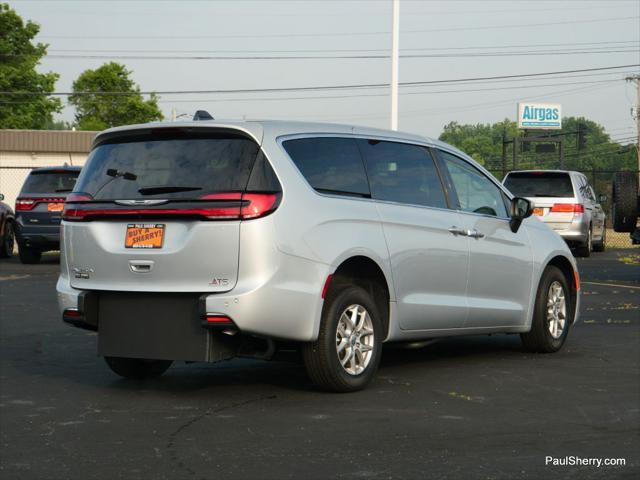 new 2023 Chrysler Pacifica car, priced at $59,995